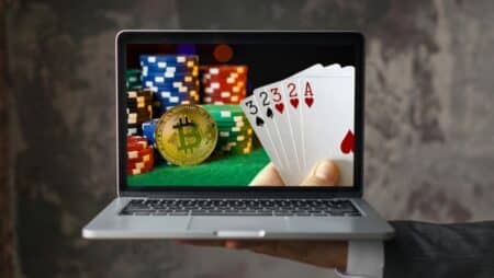 Advantages and disadvantages of using Bitcoin poker sites